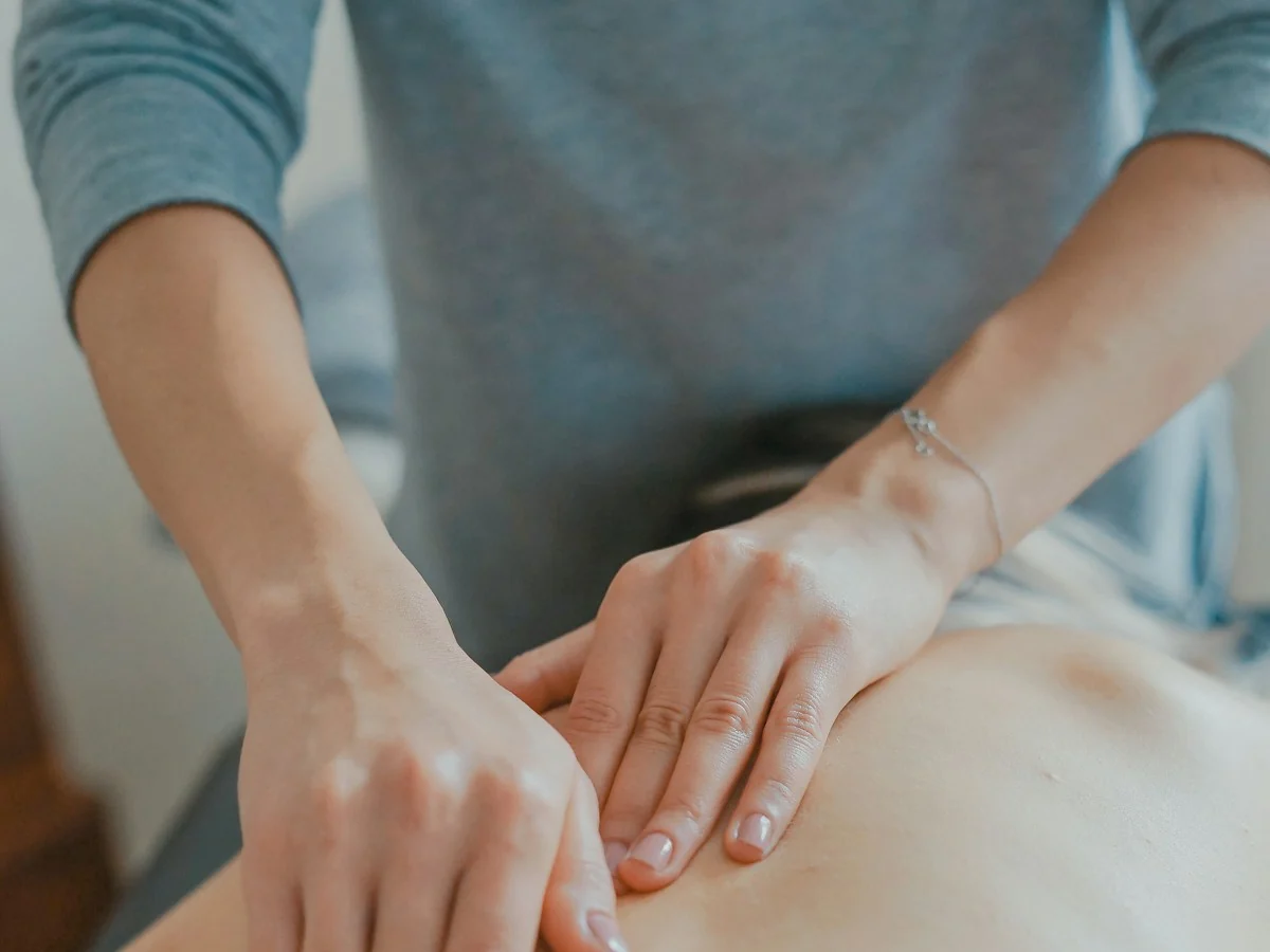 Soothing Holistic Lymphatic Facial Massage & Acupressure Glow